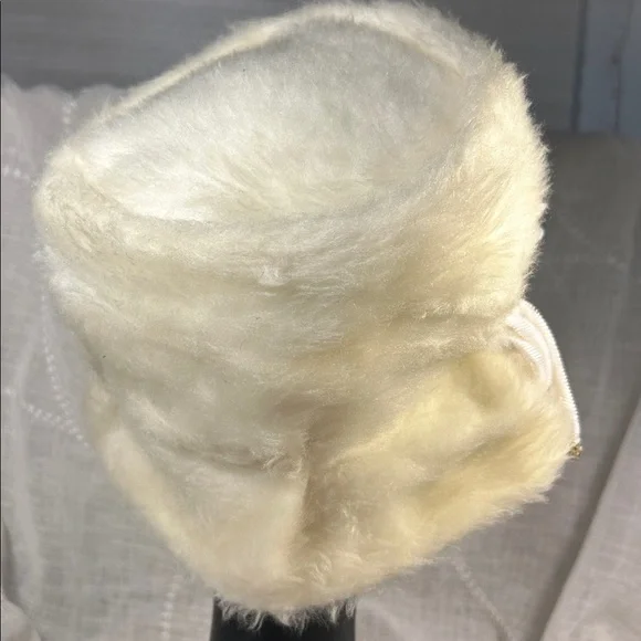 Vintage stylish fashionable hat - Picture 6 of 12